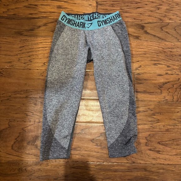 Gymshark Flex Leggings Teal Logo | Estimated Size Small - Picture 1 of 7